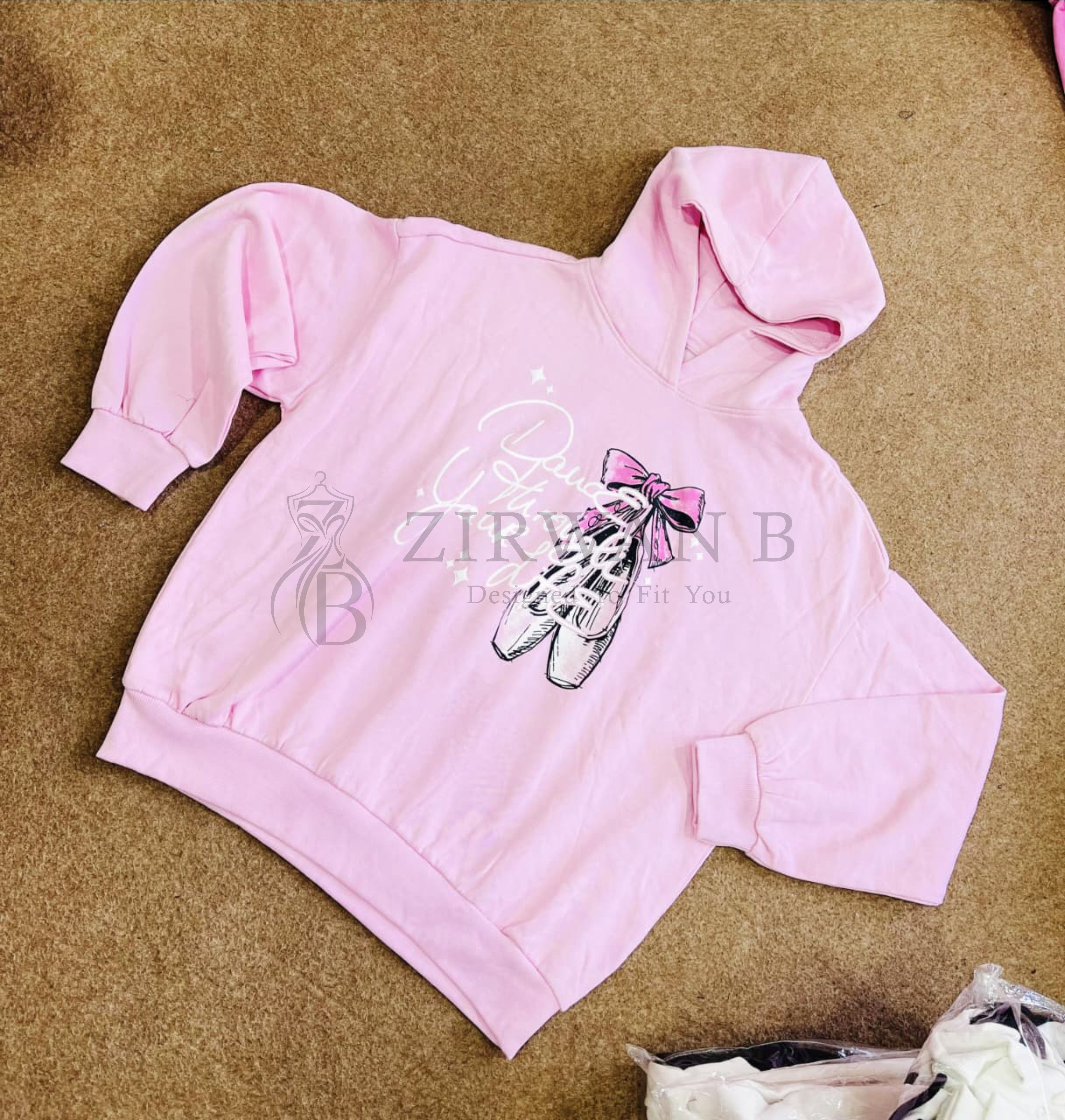 Pink Bow Hoodie – Soft Fleece Pullover with Cute Bow Detail